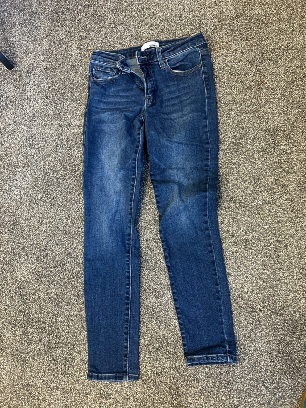 Vervet Classic Dark Wash High-Rise Skinny Jeans-Size 27